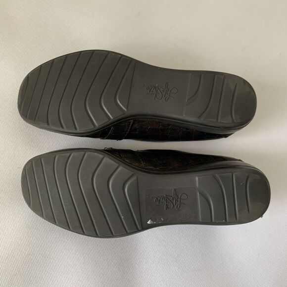 LifeStride Monopoly Shoe Women 6.5 Brown Croc Alligator Comfort Slip On Support - Picture 10 of 10